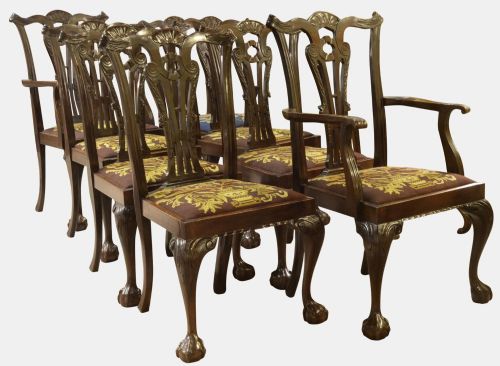 Fine Et of 8 Irish Chippendale Style Dining Chairs