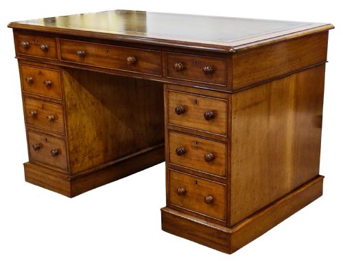 Fine Quality Mahogany Pedestal Desk