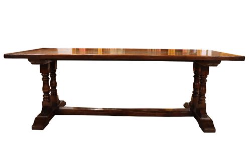 Vintage Oak Refectory Dining Table – Removable Top, C.20th Century