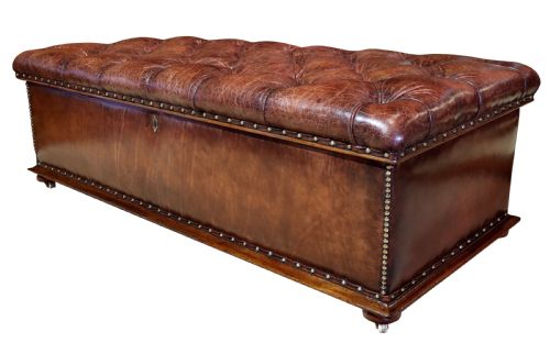 A FINE AND VERY LARGE 19TH CENTURY COUNTRY HOUSE OTTOMAN - ADDITIONAL PHOTO 3