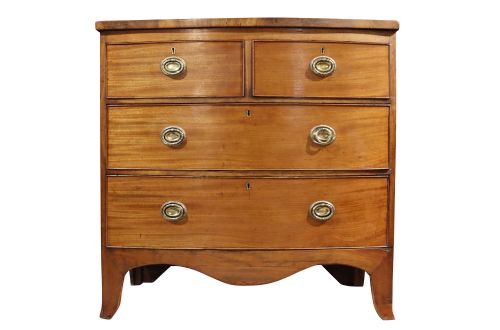 SMALL 19TH CENTURY MAHOGANY BOW FRONT CHEST OF DRAWERS