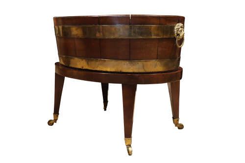 EARLY 19TH CENTURY MAHOGANY COOPERED WINE COOLER OR PLANTER ON STAND C1820