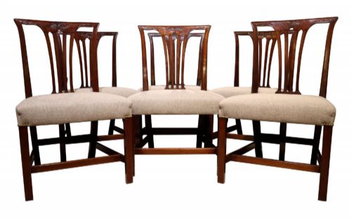 SET OF SIX GEORGIAN MAHOGANY DINING CHAIRS