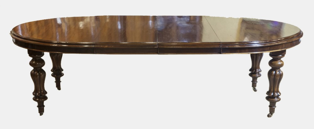 Victorian Wind-Out 2 Leaf Extending Dining Table