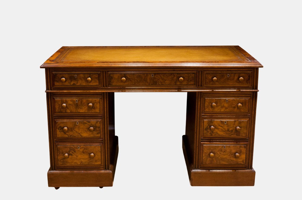 Victorian Pedestal Desk