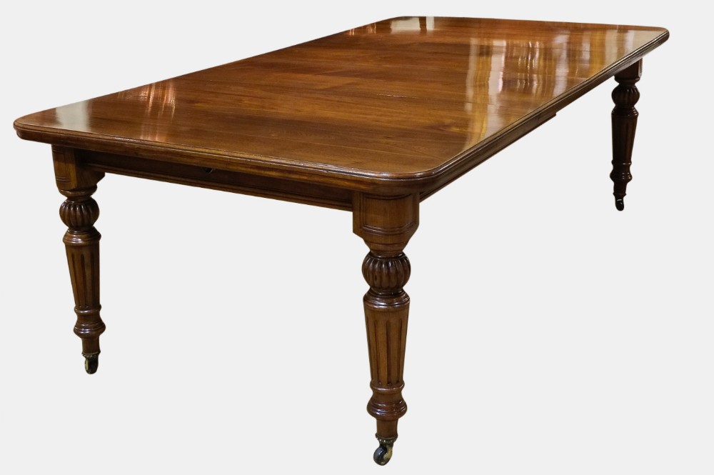 Walnut 2 Leaf Dining Table