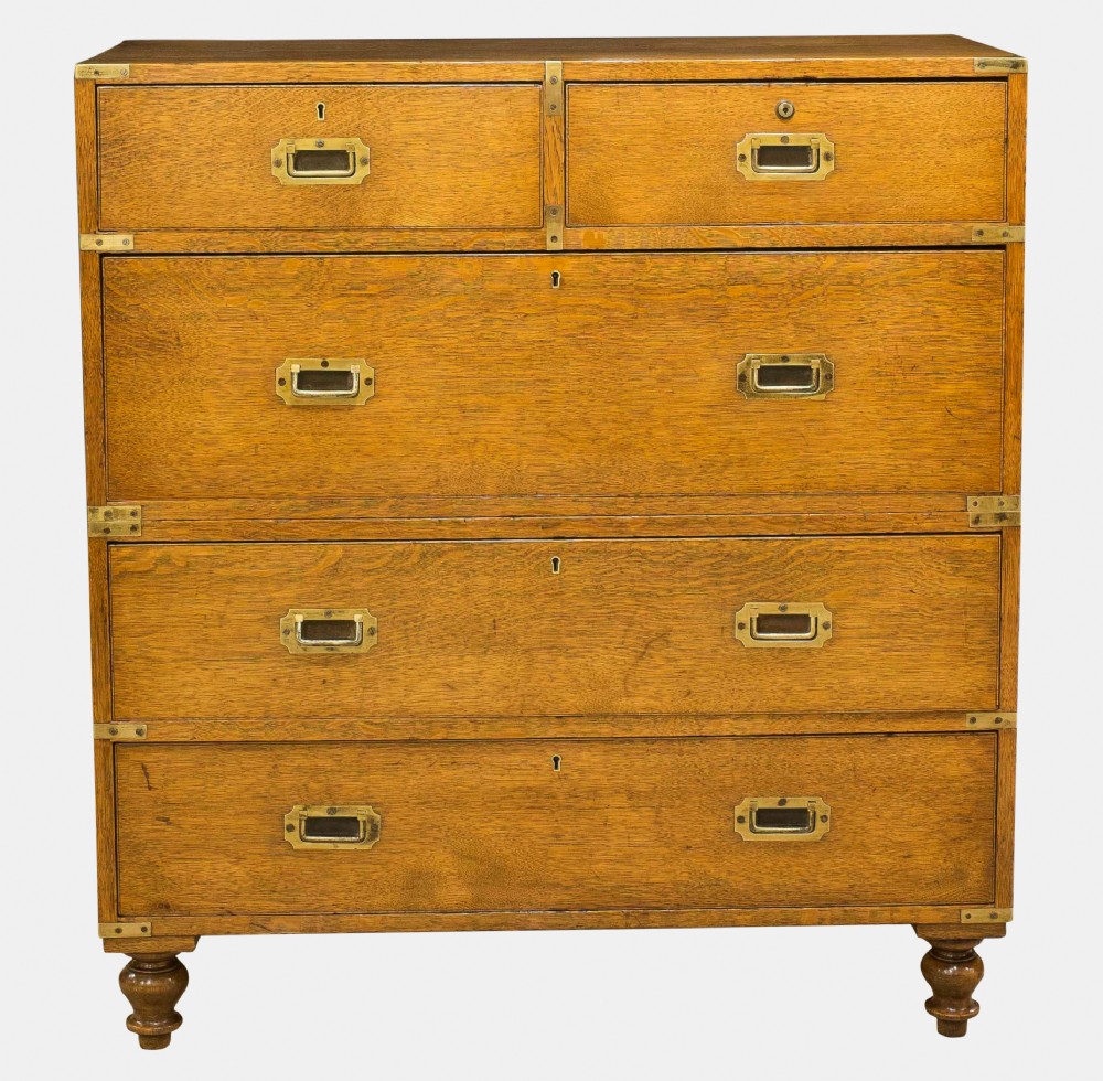 Oak Campaign Chest
