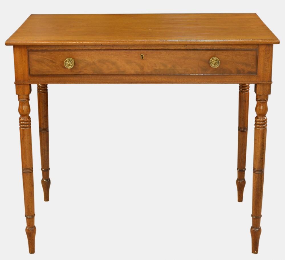 Georgian Mahogany Side Table