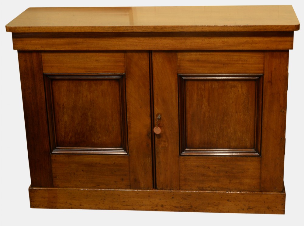 19th Century 2 Door Mahogany Cabinet
