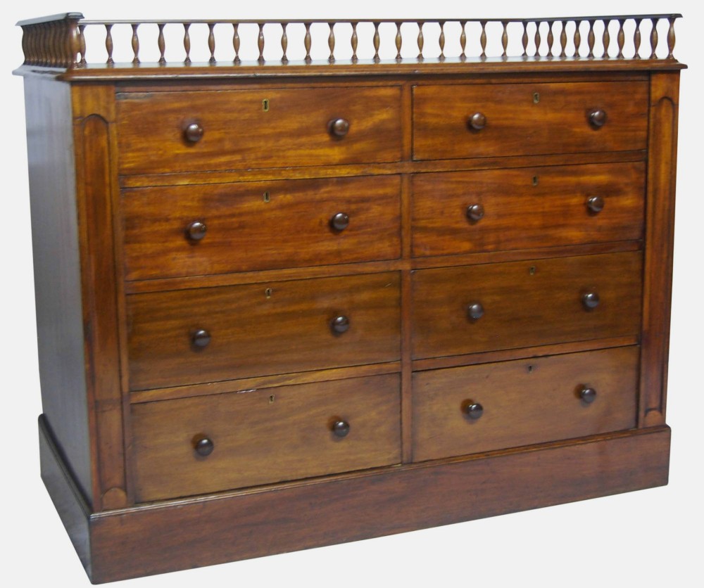 William IV Mahogany Chest of Drawers