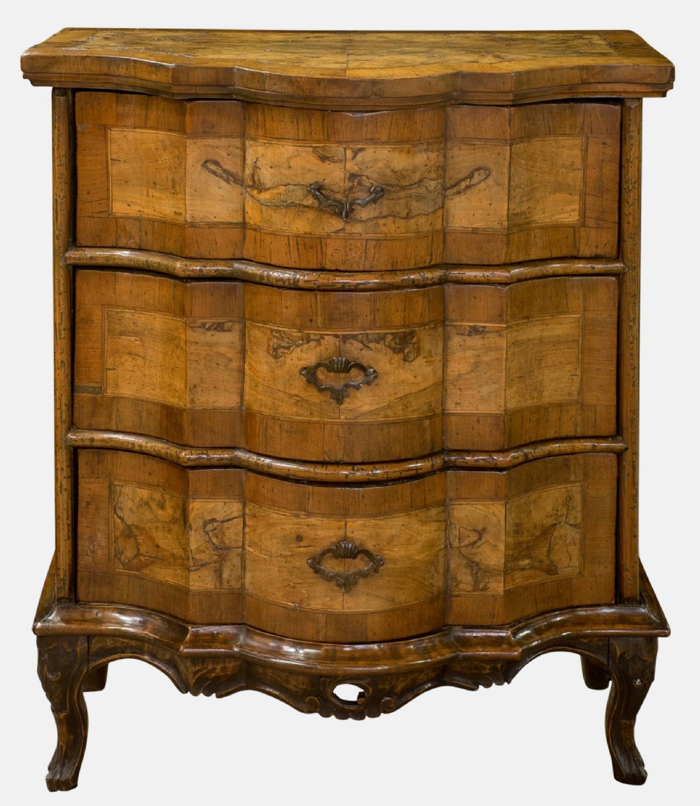 18th Century Dutch Walnut Chest of Drawers