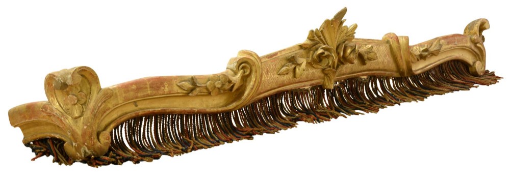 Louis XV Carved Giltwood Pelmet