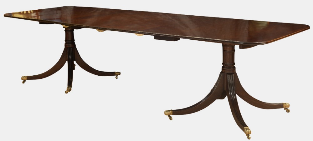 Mahogany Georgian Style 2 Leaf Dining Table