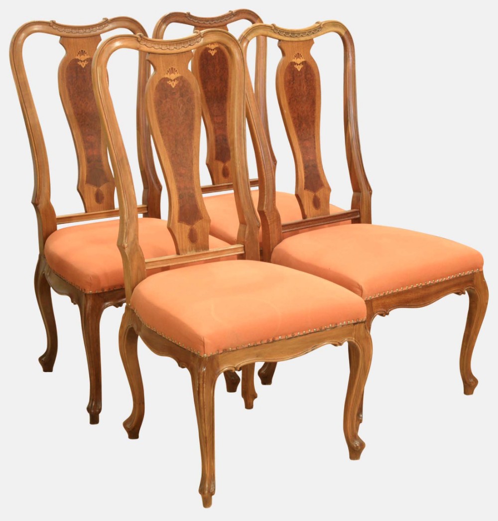Set of 4 Queen Anne Style Walnut Dining Chairs