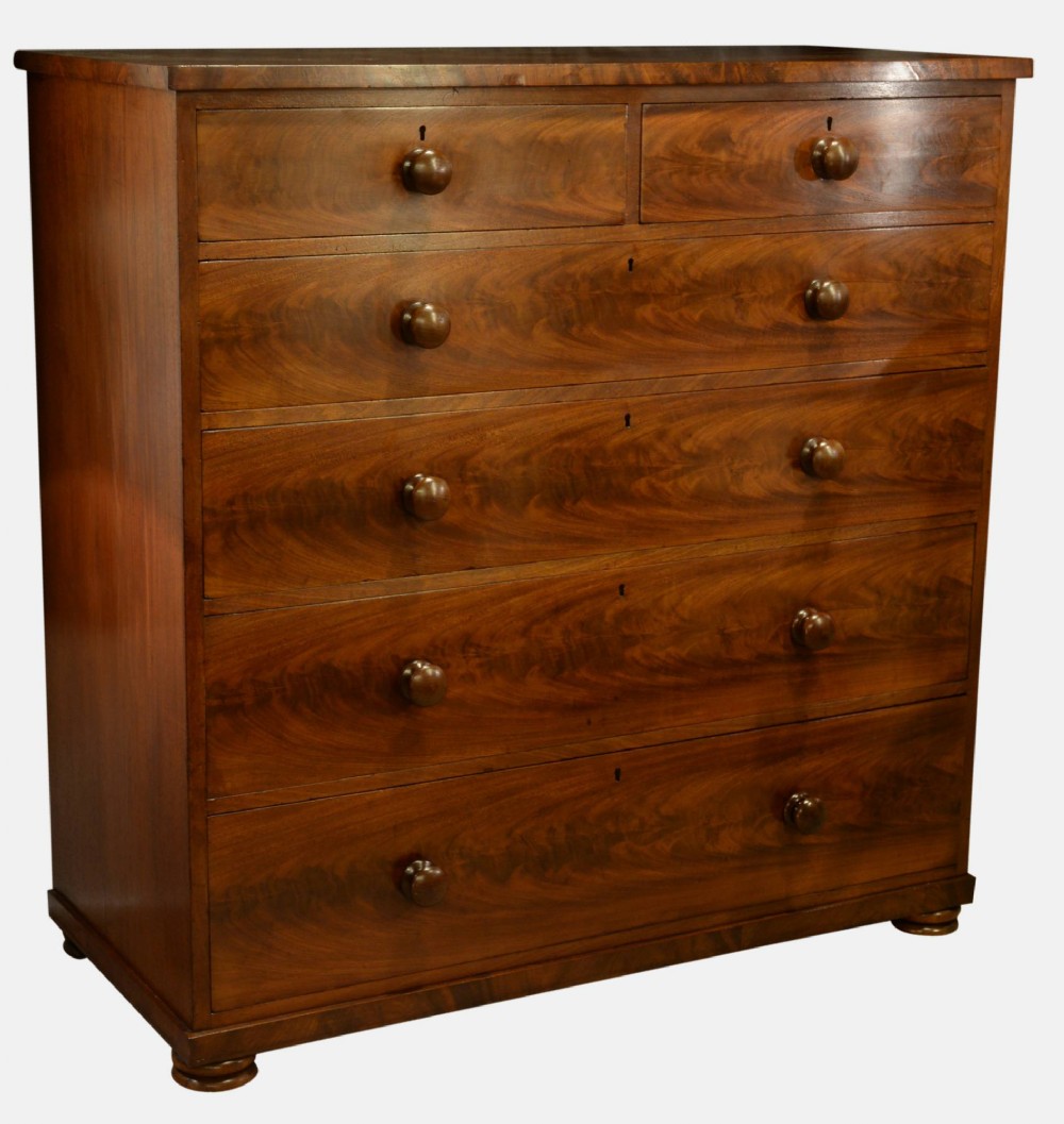 Victorian Flame Mahogany Chest of Drawers
