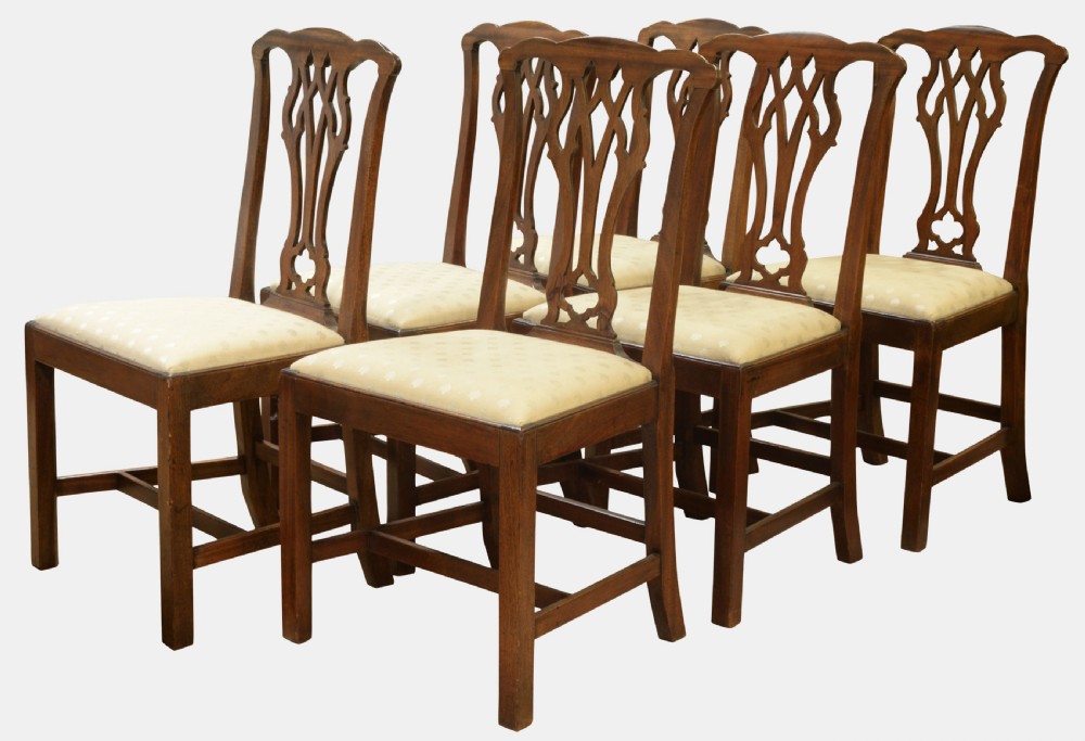 Set of 6 Country Chippendale Style Dining Chairs