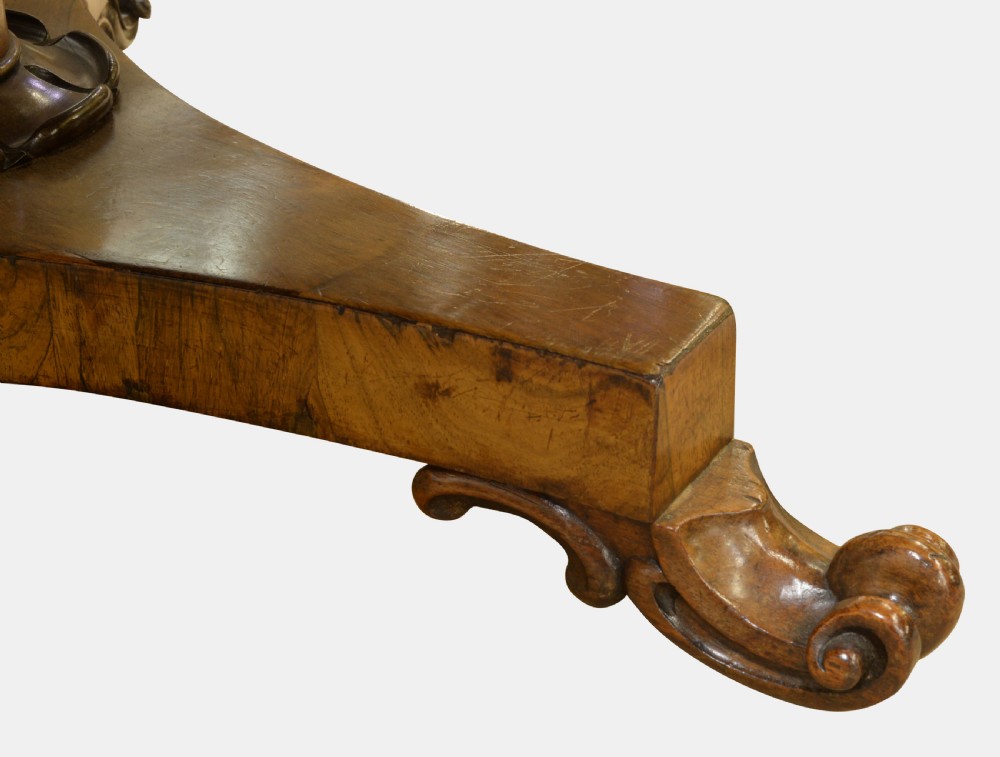 Circular Tilt-top Rosewood Library Table View IV