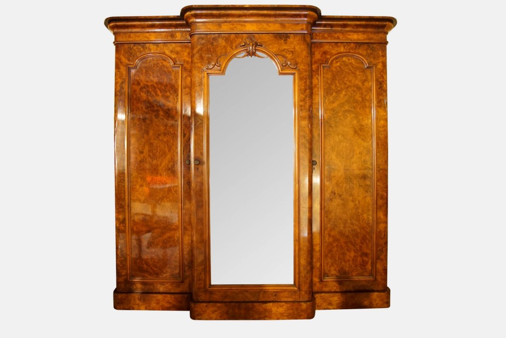Victorian Walnut 3 Door Breakfront Wardrobe