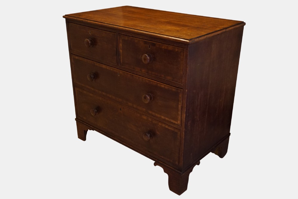 Oak Chest of Drawers View III