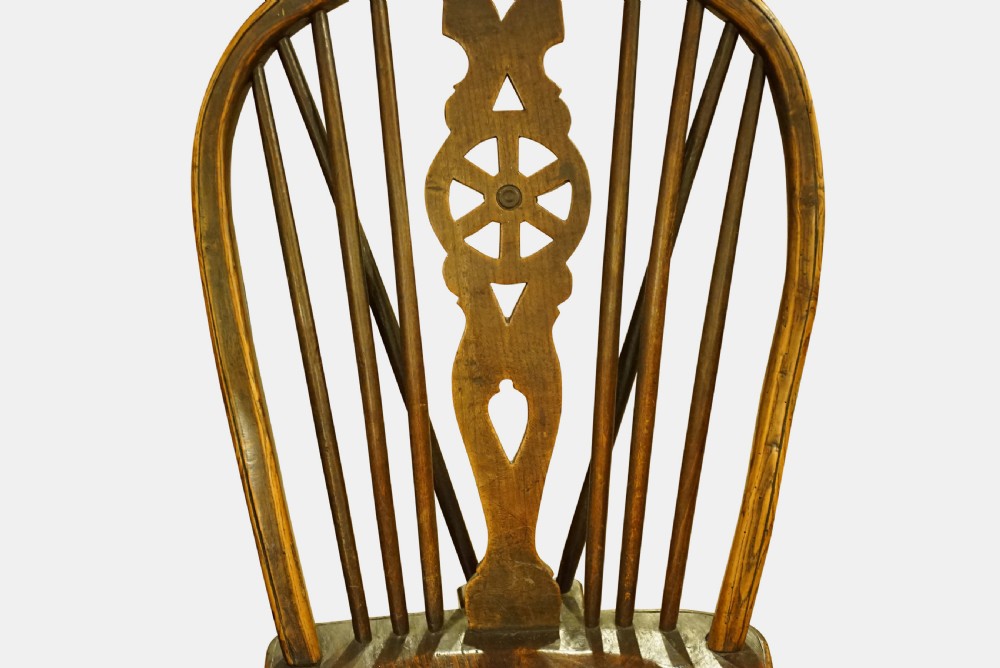 4 Antique Wheel Back Chairs View VI