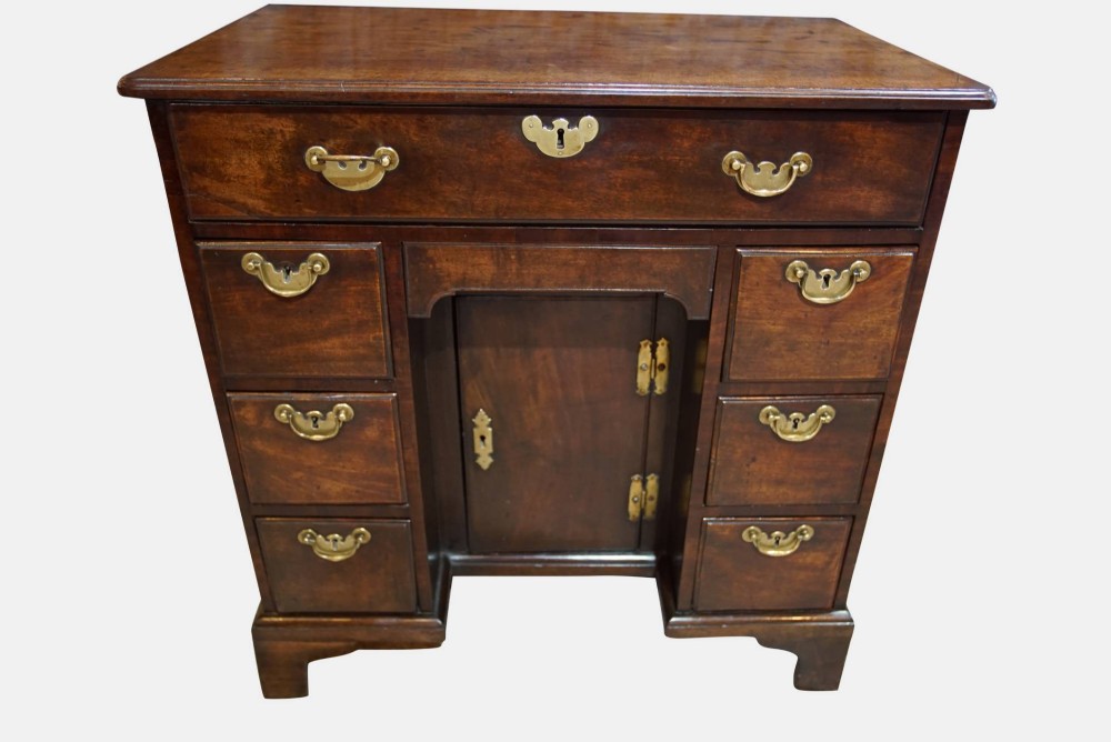 18thC Cuban Mahogany Kneehold Desk