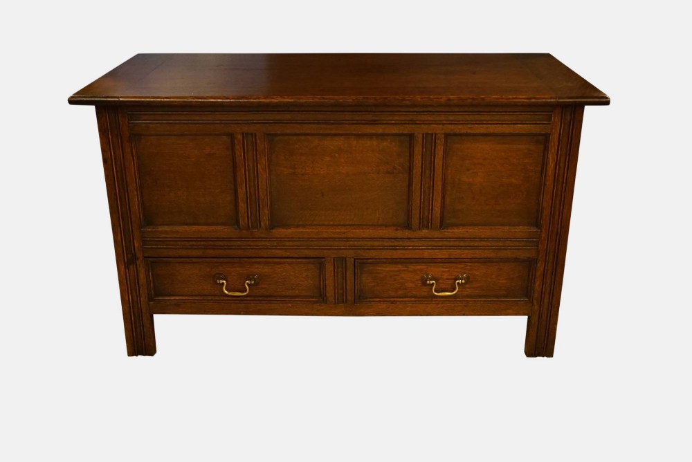 Oak Mule Chest