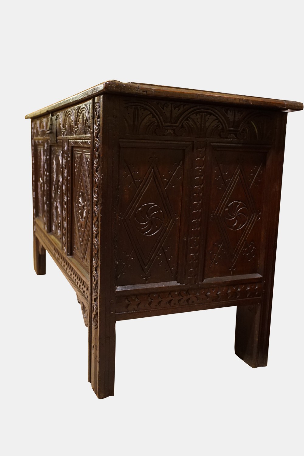 Oak Coffer View VII
