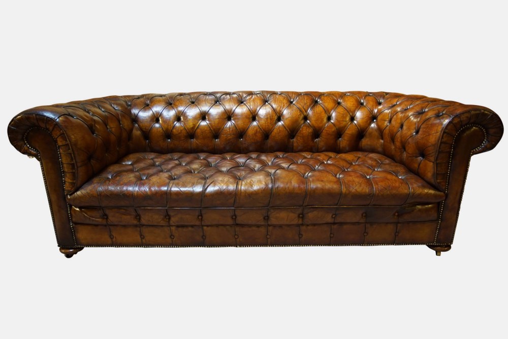 20thC Leather Buttoned Chesterfield