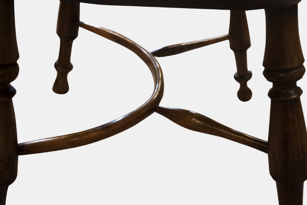 18thC Yew Wood Windsor Chair View VI