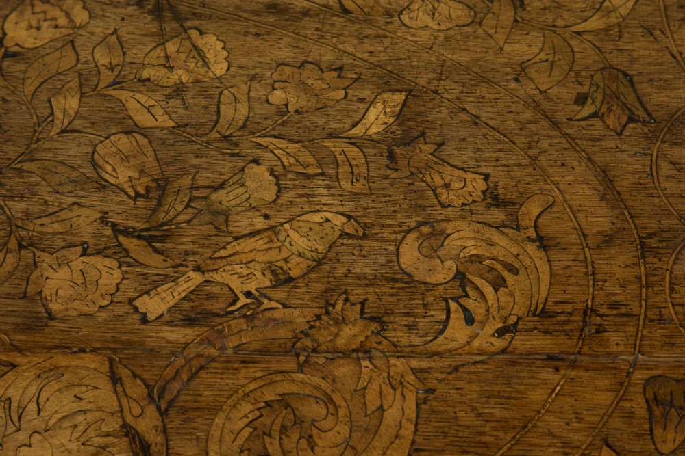 Dutch bombe chest of drawers 18thc View XI
