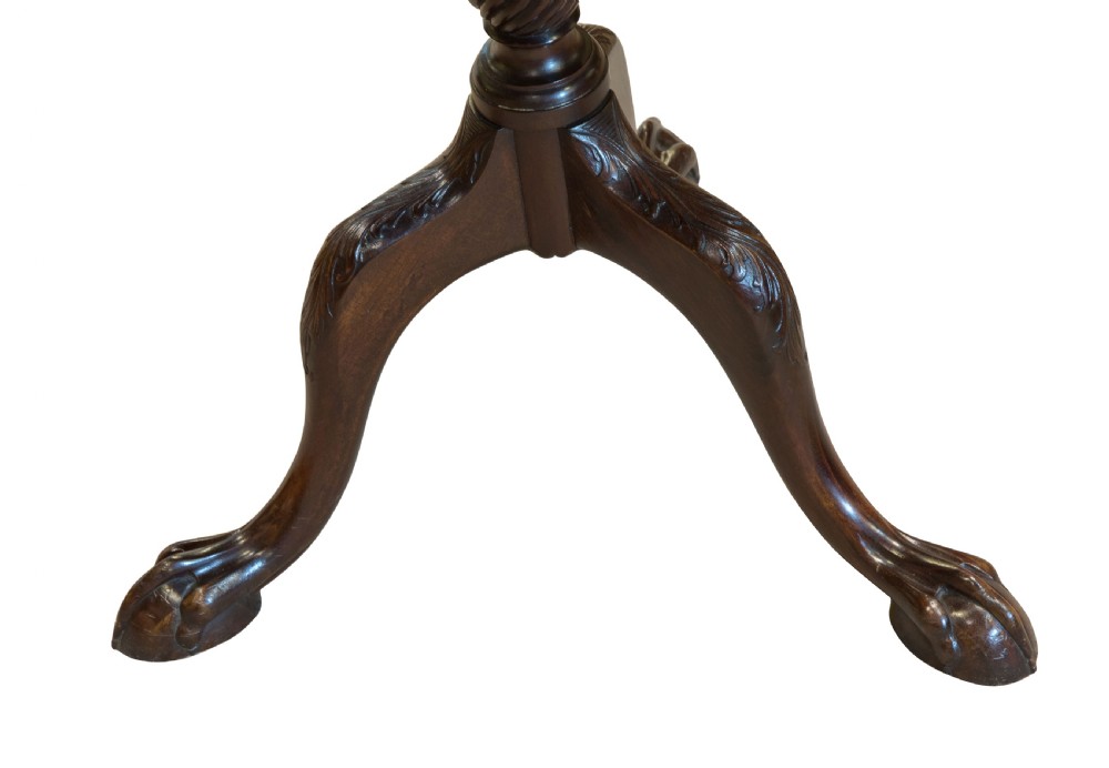 Late 19thc mahogany pie crust tilt top table View V