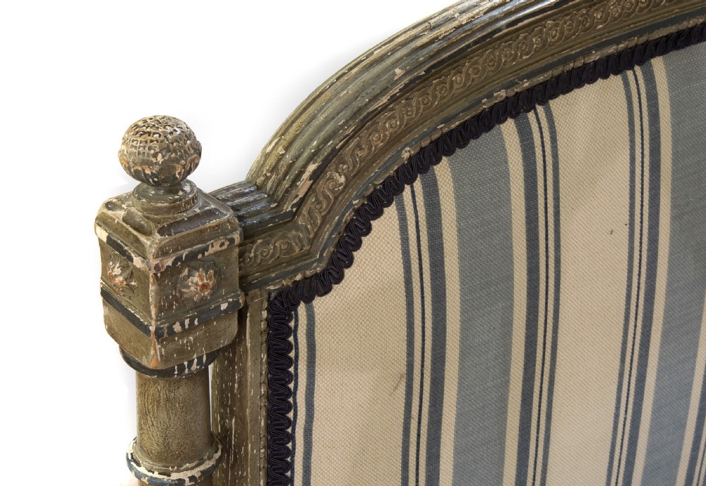 French late 19thC Louis XVI style painted daybed View VIII