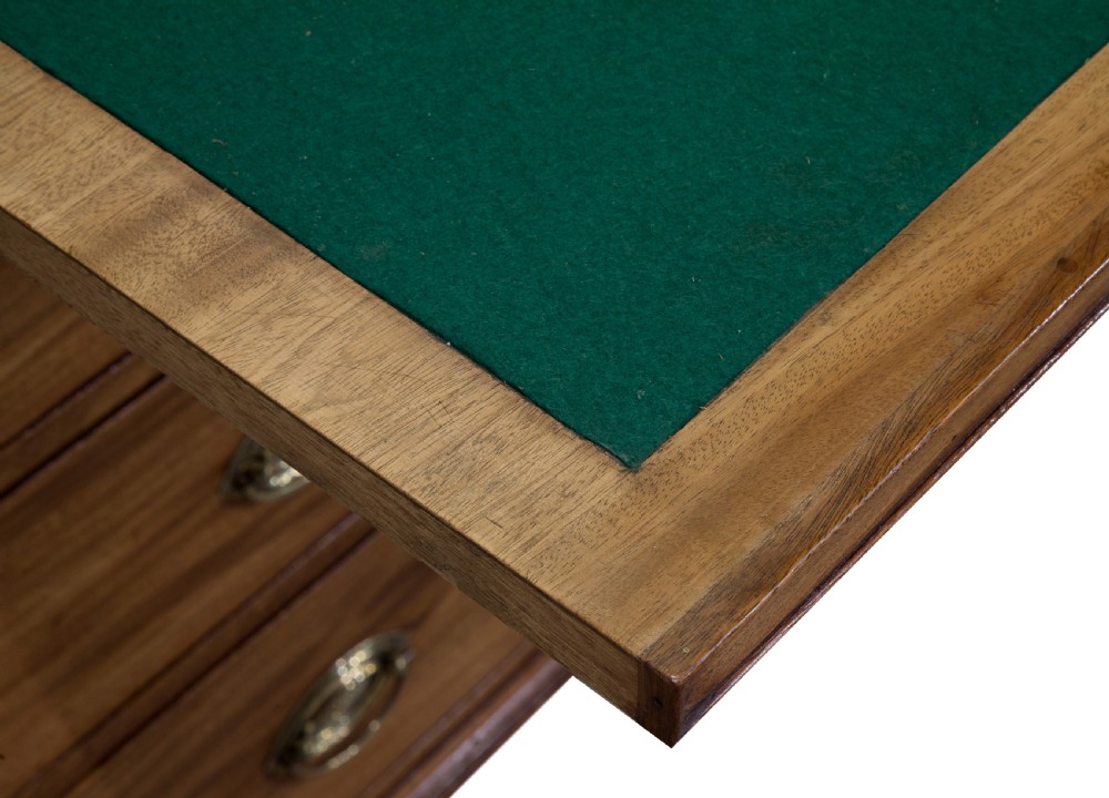 19thC mahogany chest of drawers View VI