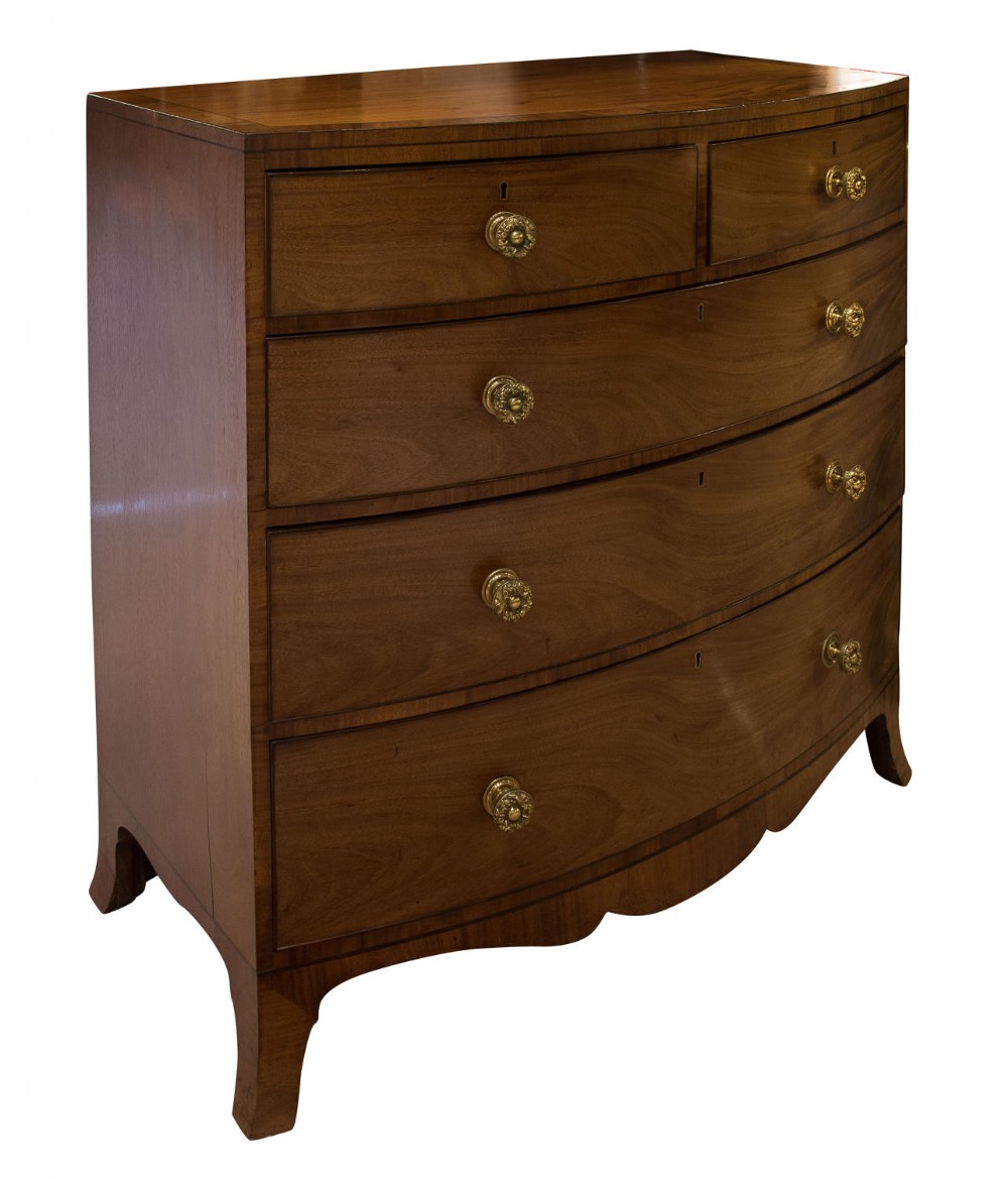 Regency mahogany bowfronted chest of drawers