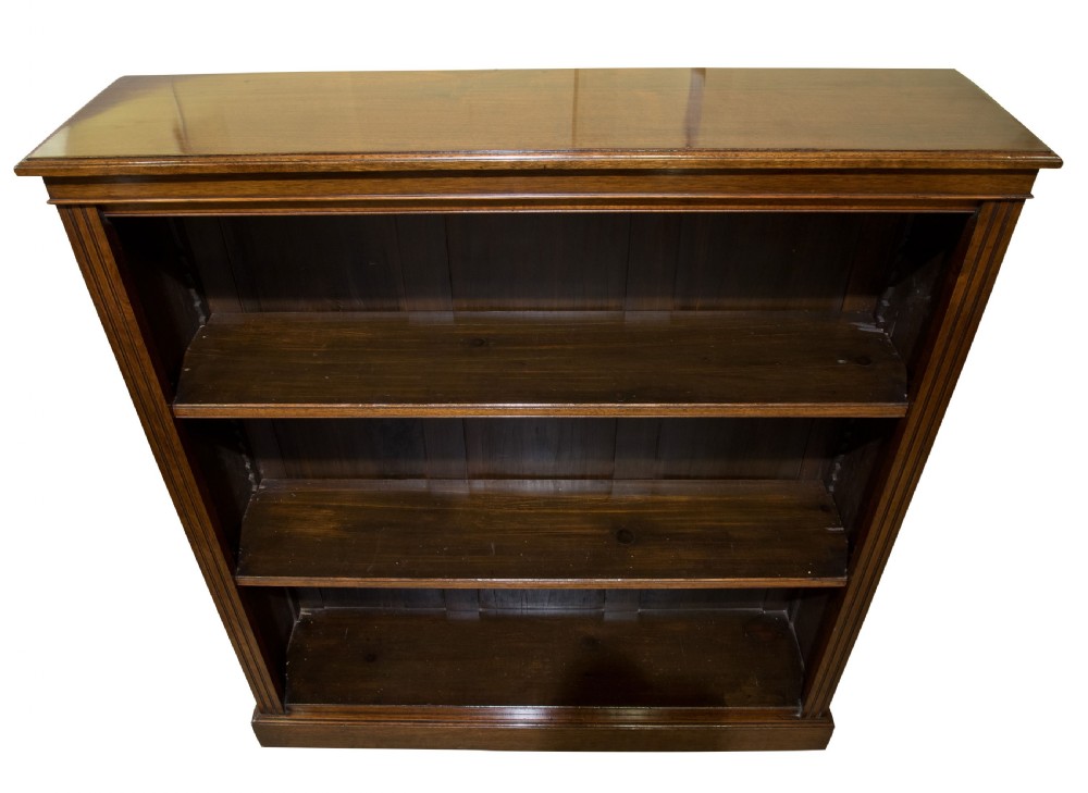 Useful 19thC walnut open bookcase with two adjustable shelves c1880 View IV