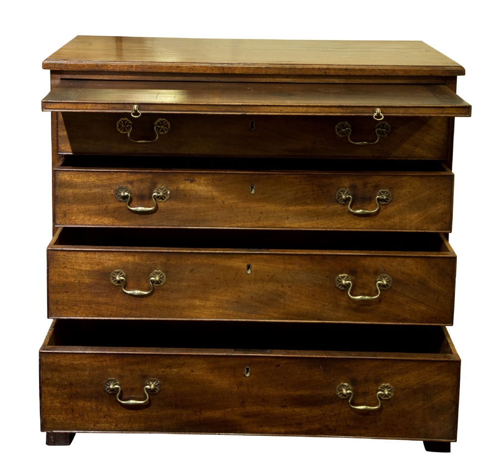 Georgian mahogany bachelors' chest with brushing slide over drawers View III