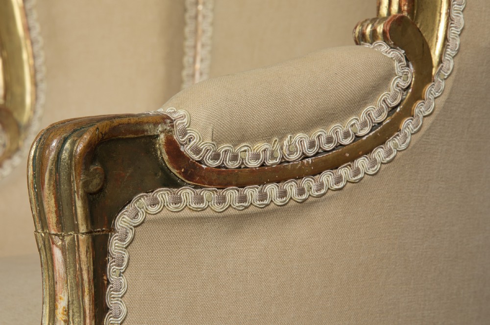 20thC French carved gilt chair View V