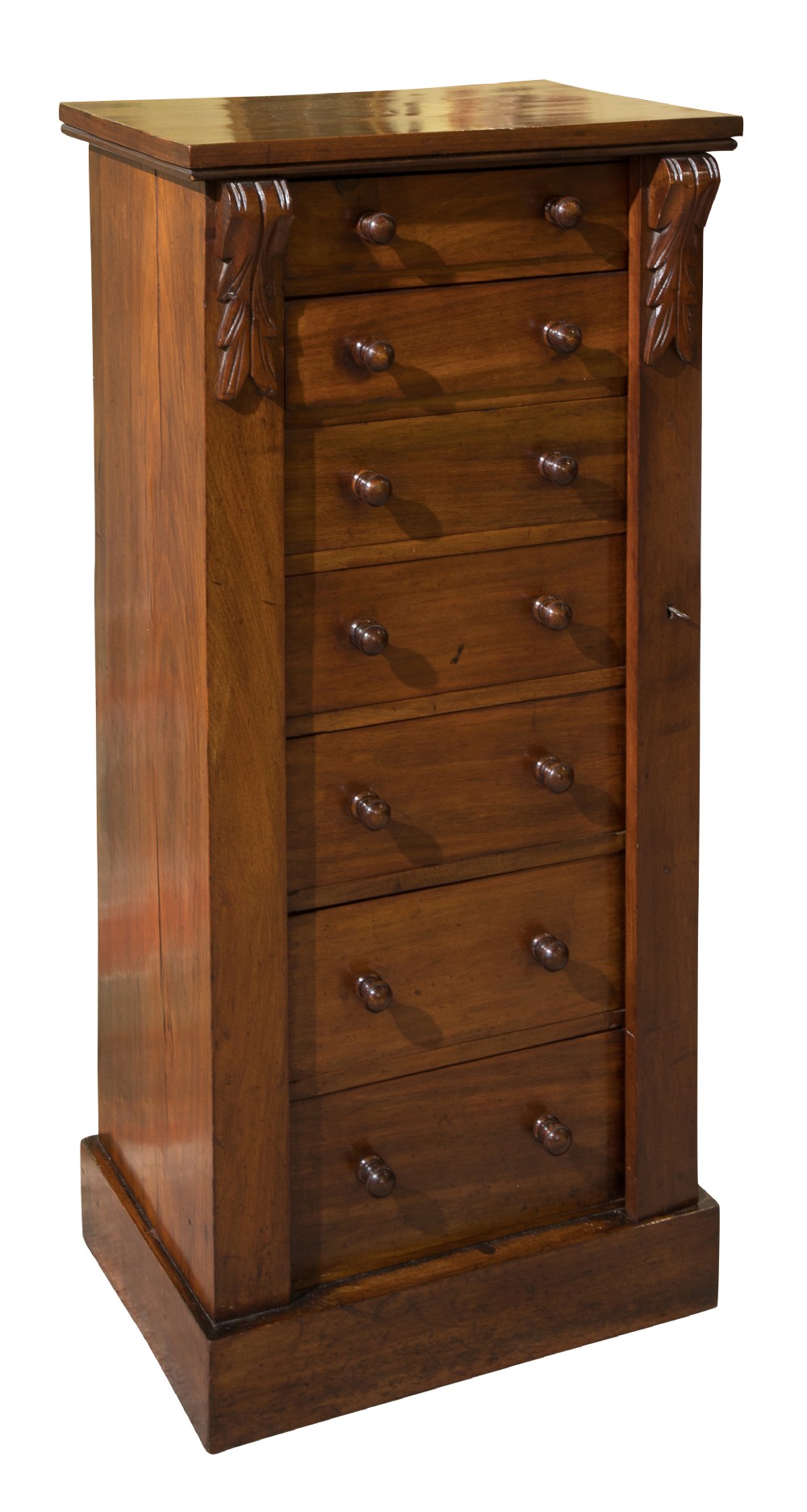 Small mahogany Victorian wellington chest of drawers