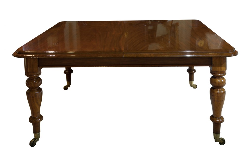 Victorian mahogany extending dining table with 2 original leaves c1870 View IV