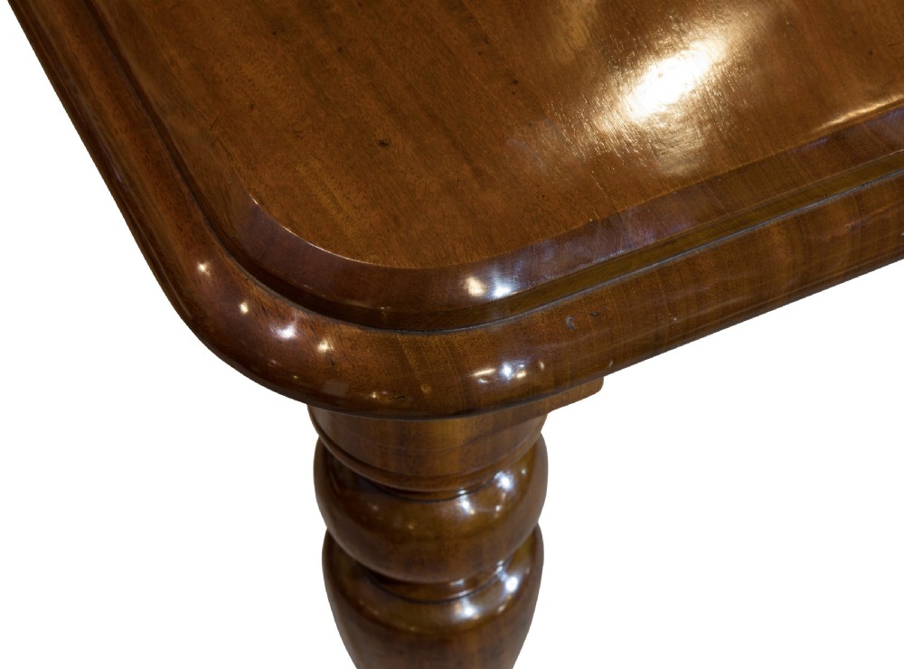 Victorian mahogany extending dining table with 2 original leaves c1870 View VIII