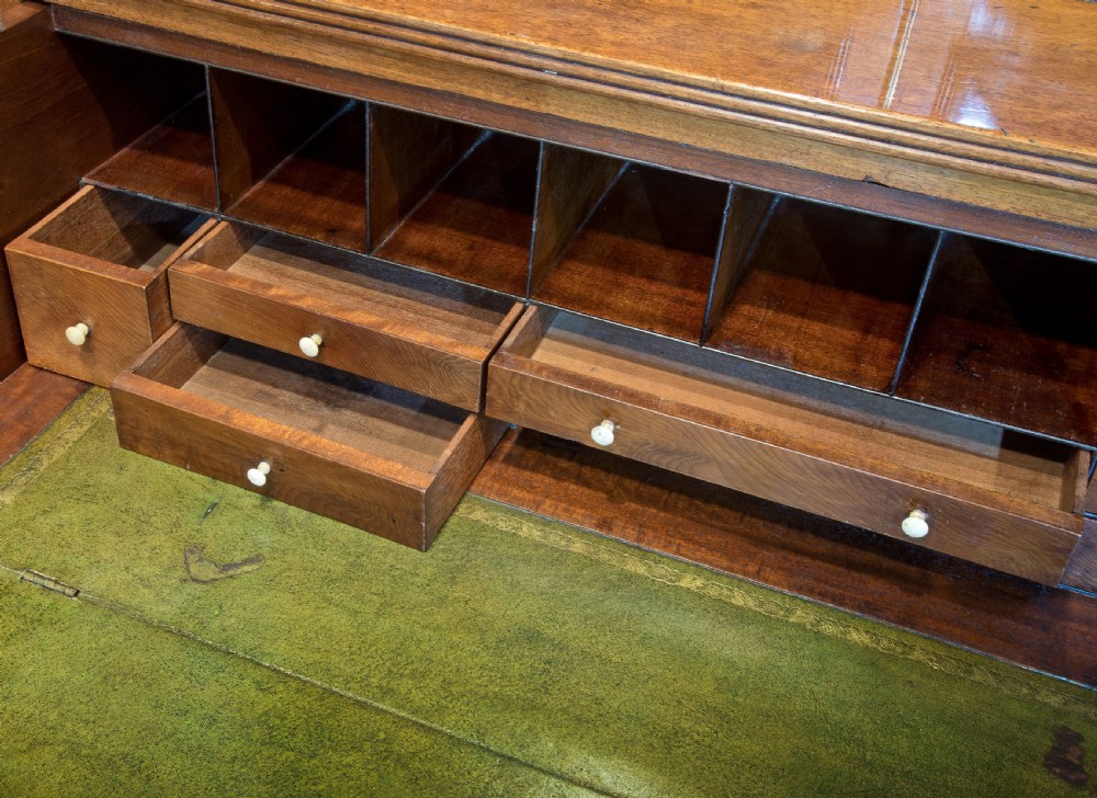Good regency secretaire-bookcase with astragal glazed top c1820 View VI