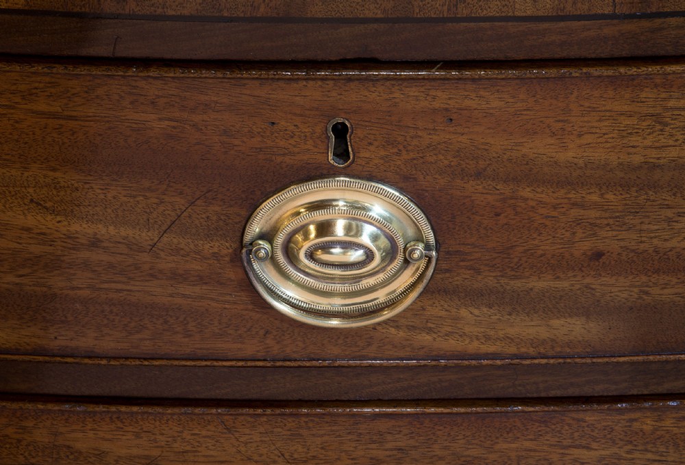Early 19thC mahogany bow fronted chest of drawers c1820 View VI