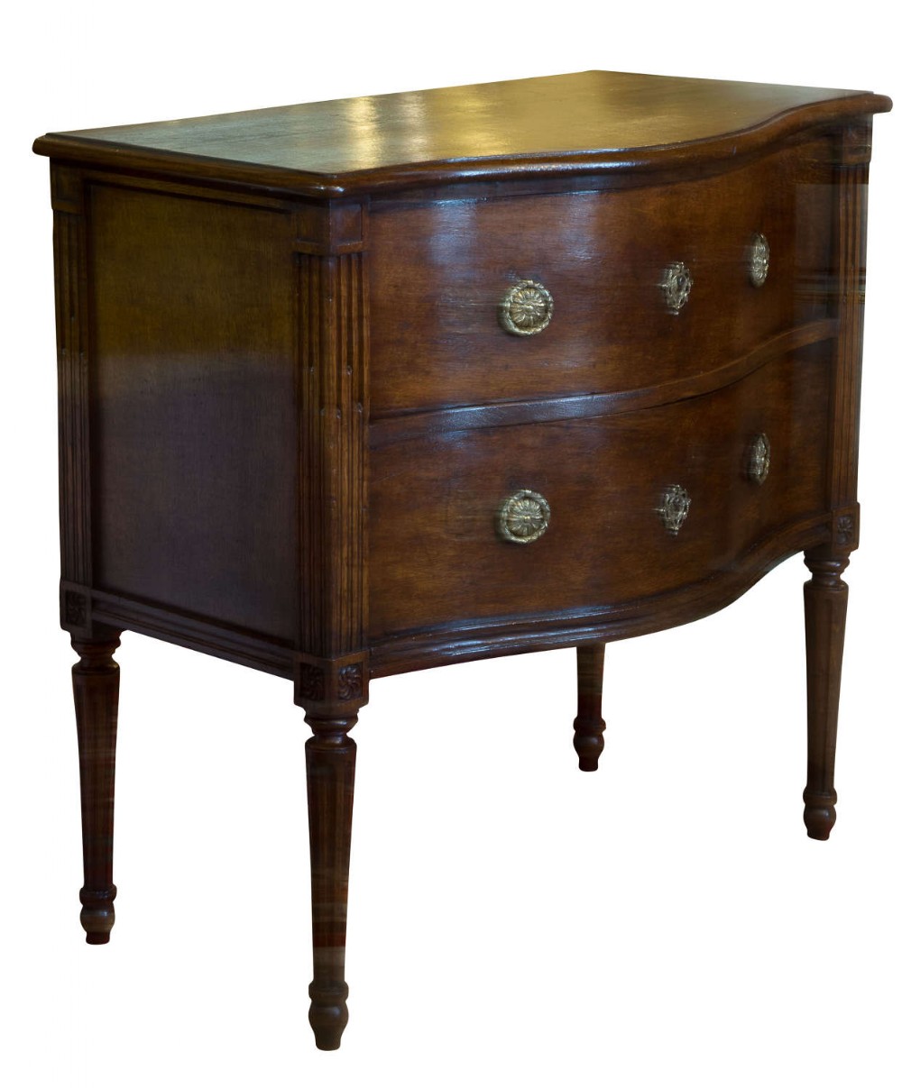 Small Dutch oak serpentine chest of drawers on turned fluted legs