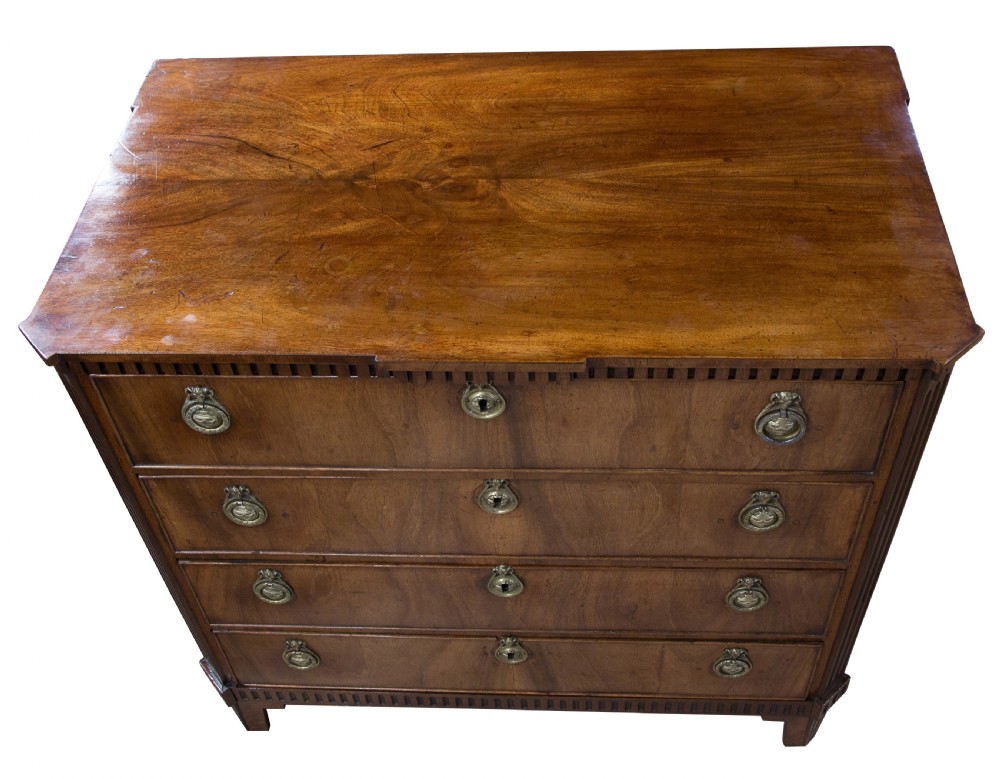 Dutch Mahogany Chest of Drawers c1800 View IV