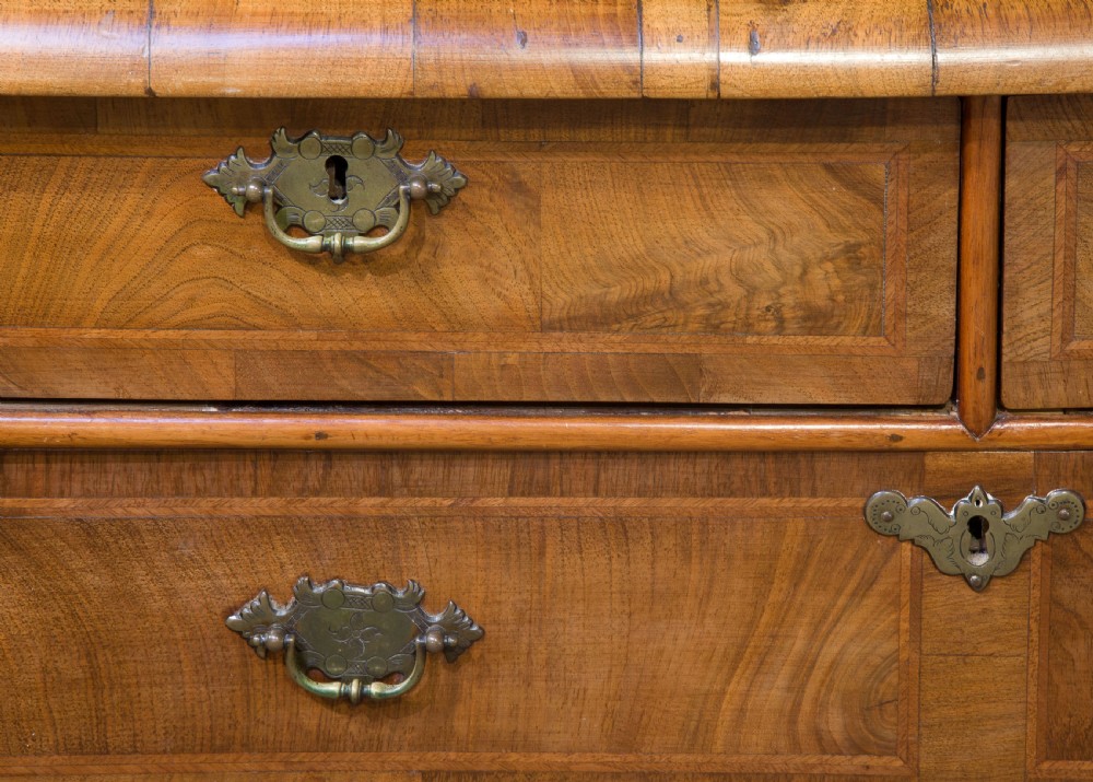 George I Walnut Veneered Chest of Drawers c1720 View VI