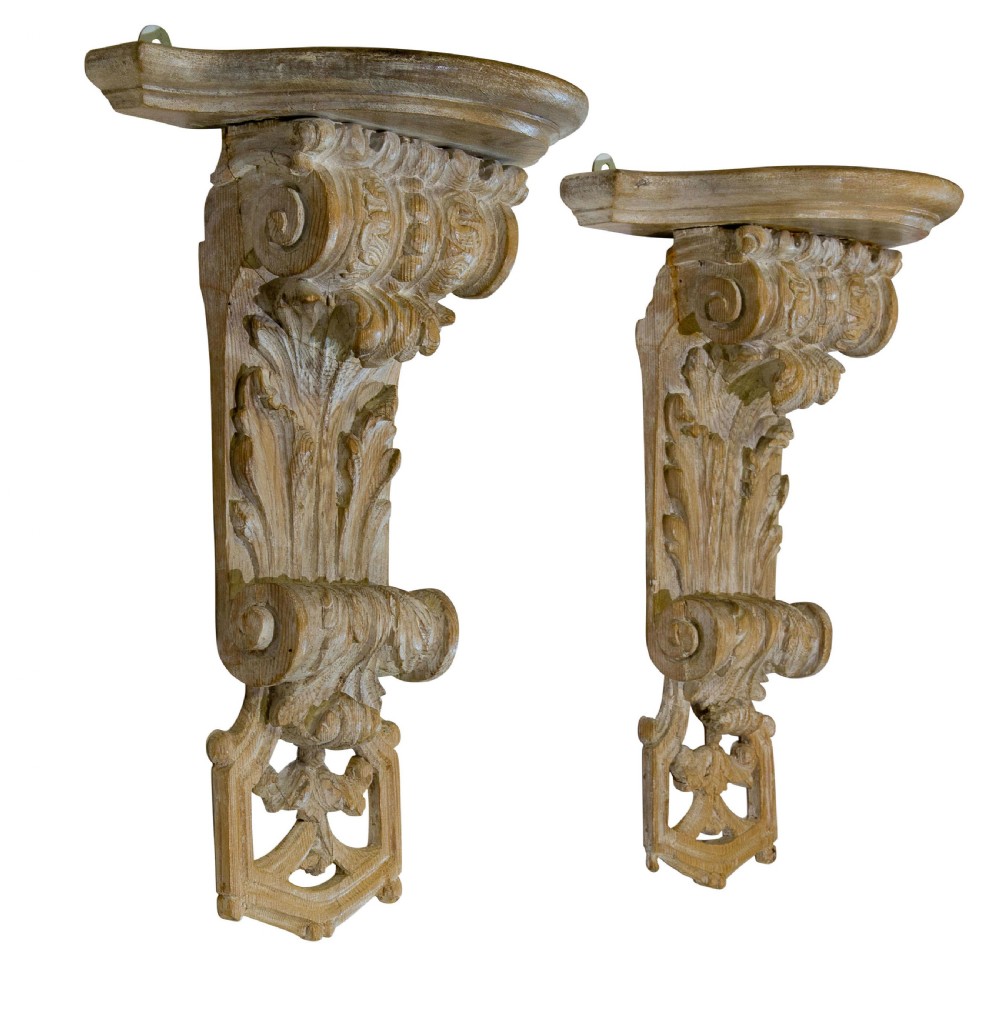 Pair of 19thc Carved Foliate & Scrolled Pine Corbels
