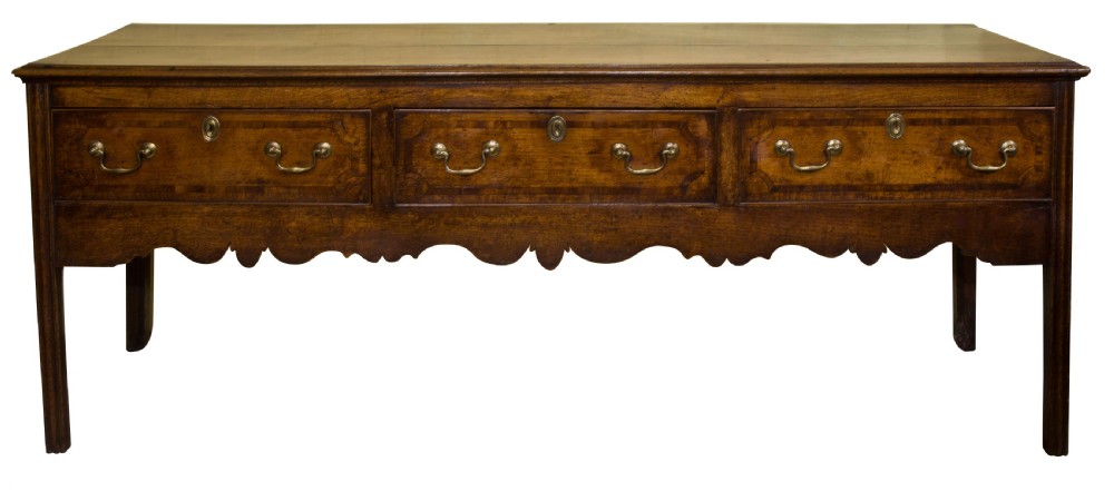 Geo II Oak Dresser View II