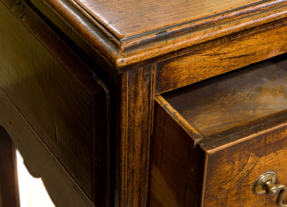 Geo II Oak Dresser View IV