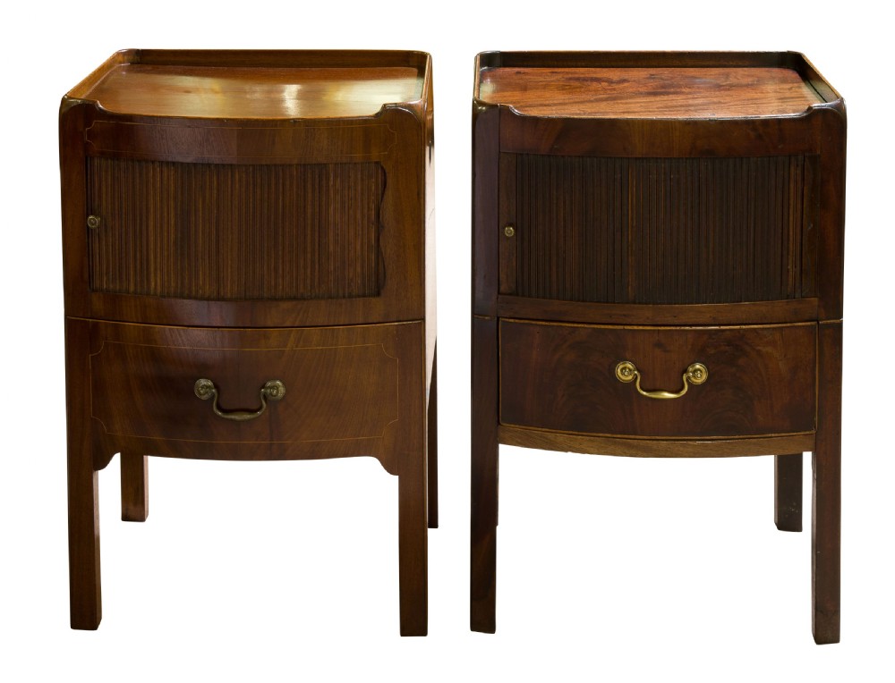 Pair near of Georgian Mahogany Bow-fronted Commodes View II