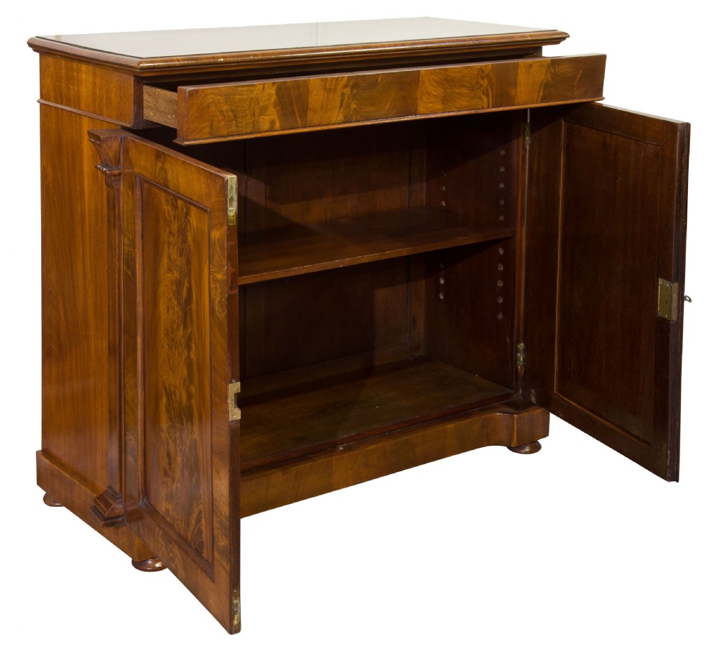 Flame mahogany chiffonier View II